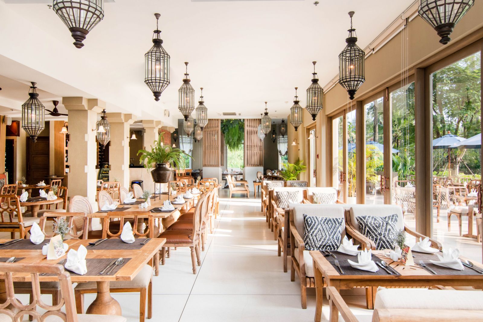 Takola Thai Restaurant, Devasom Khao Lak