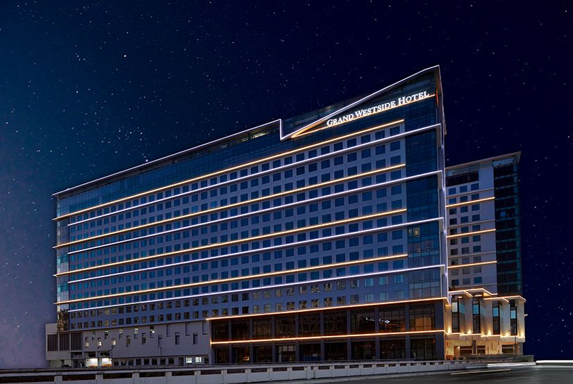 The façade of the Grand Westside Hotel