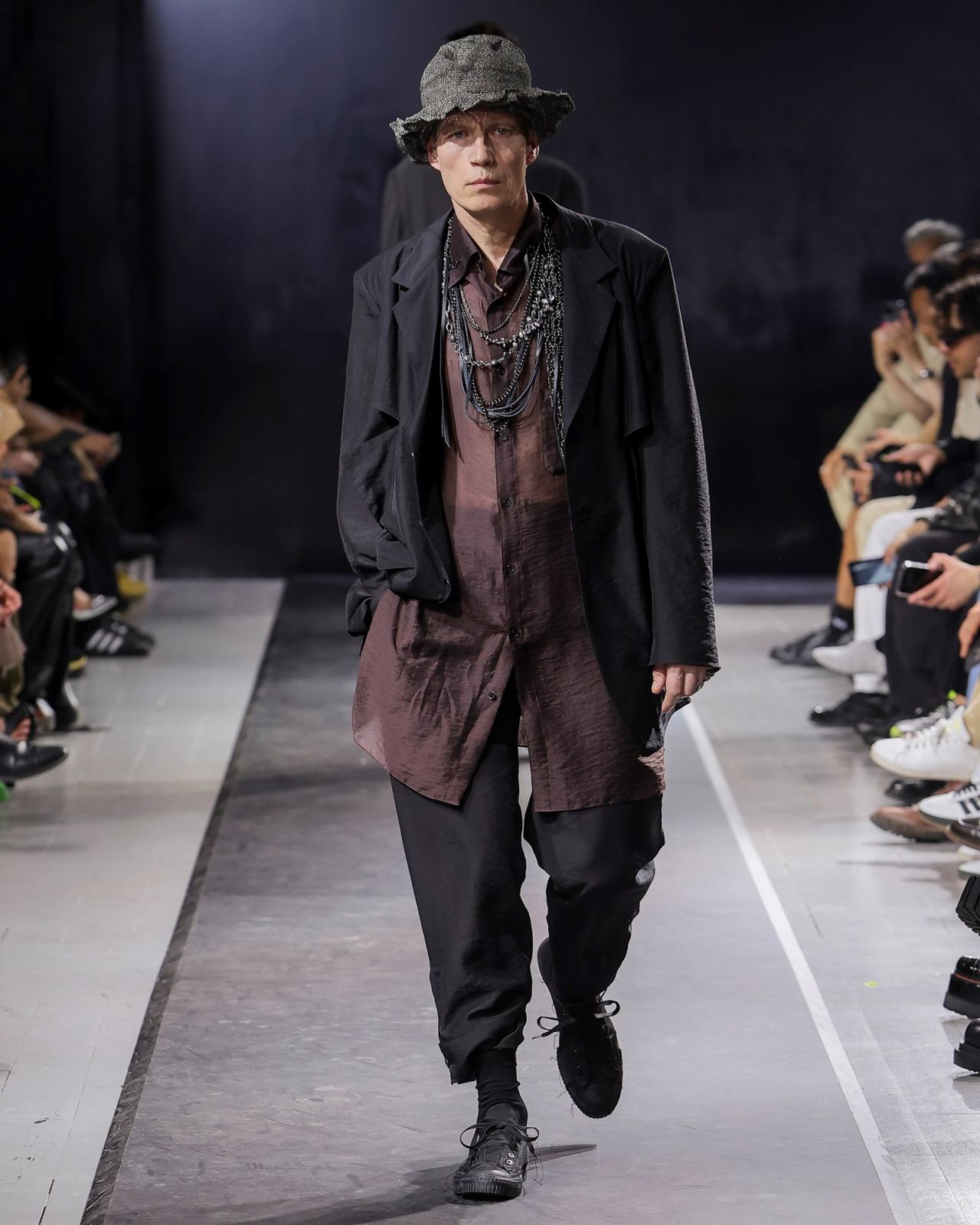 Yohji Yamamoto spring-summer 2025 collection (Photo: courtesy of Yohji Yamamoto)