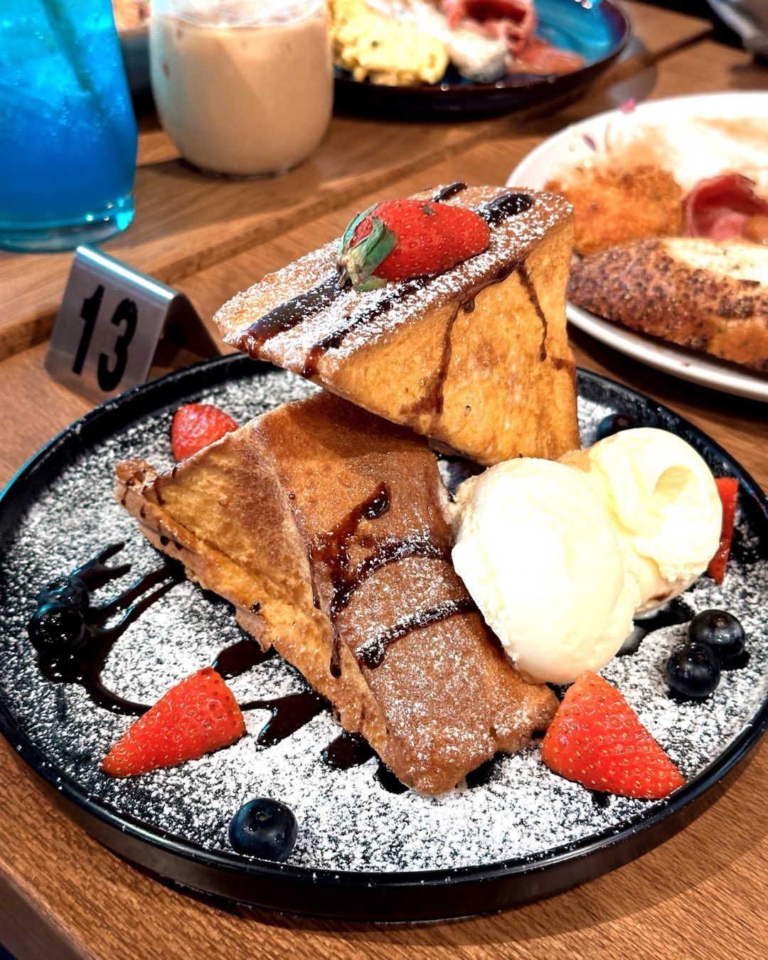 Shibuya Egg Toast (Photo: Instagram / @middlelane.coffee)