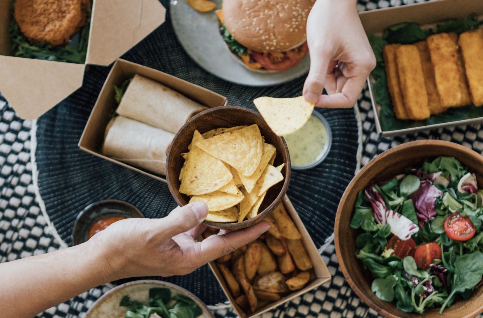 Mindful eating for a balanced diet (Photo by Oscar Wong via Getty Images)