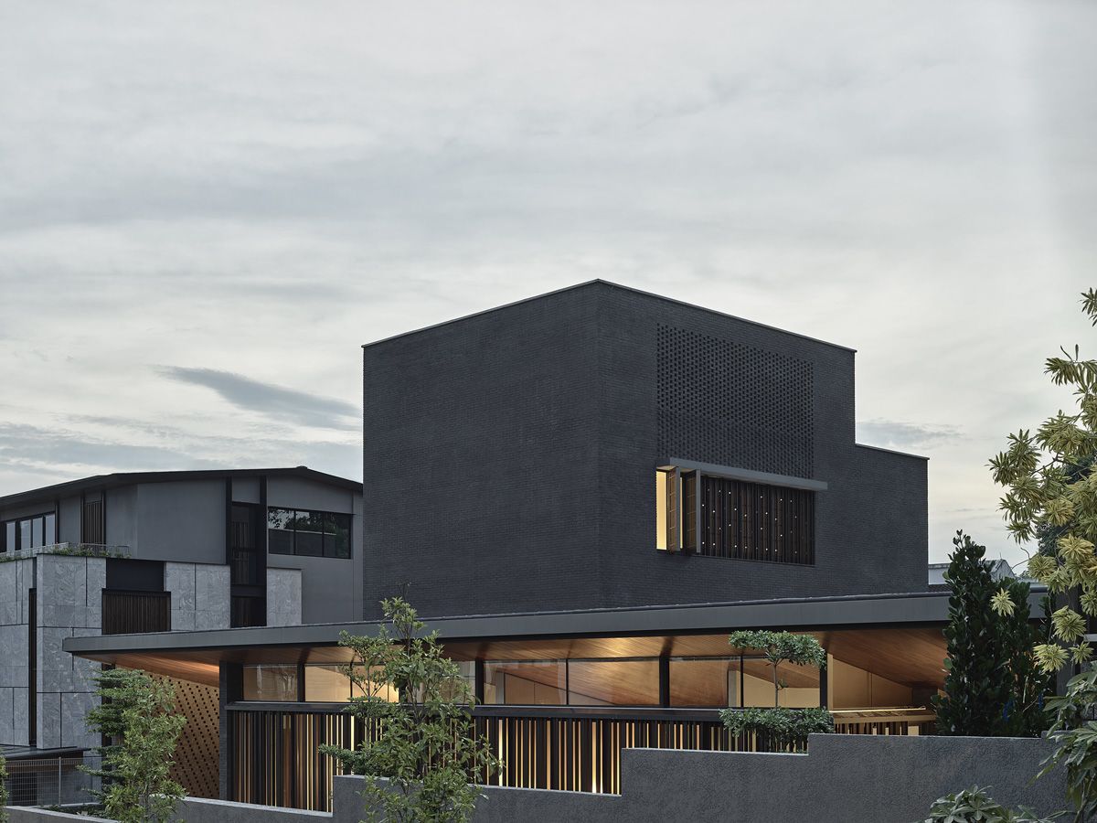 Nicholas Shane Oen Gomes - HYLA Architects - Vanda Crescent