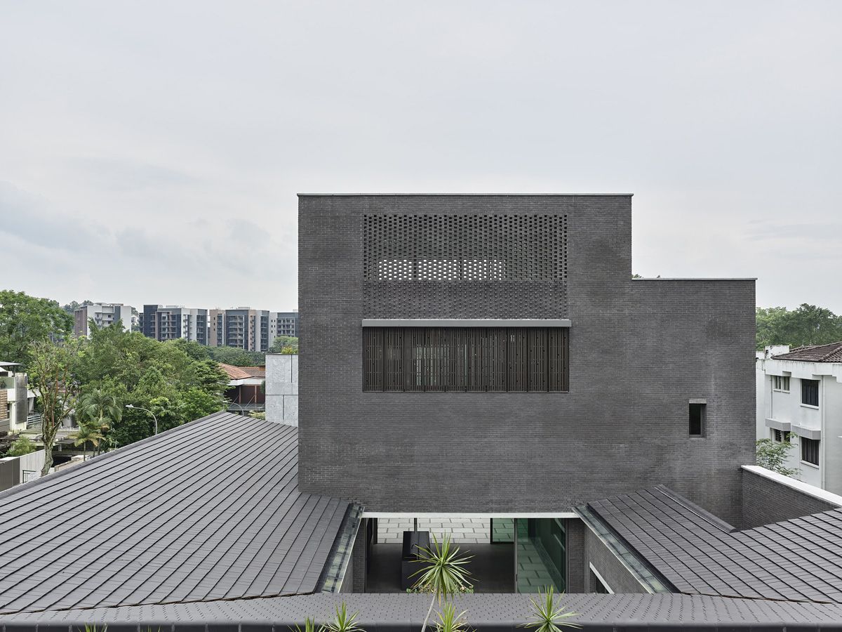 Nicholas Shane Oen Gomes - HYLA Architects - Vanda Crescent