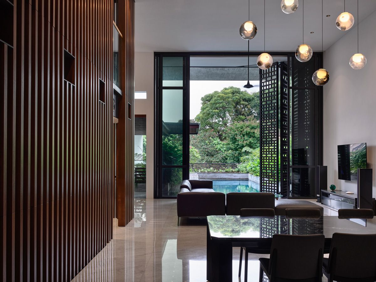 Nicholas Shane Oen Gomes - HYLA Architects - Greenfield Drive