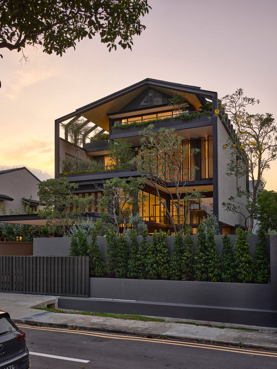 Nicholas Shane Oen Gomes - HYLA Architects - Tan Kim Cheng Road