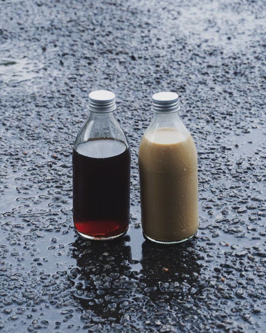 Black and white coffee from Super Slow Bar (Photo: Instagram / @superslowbar)