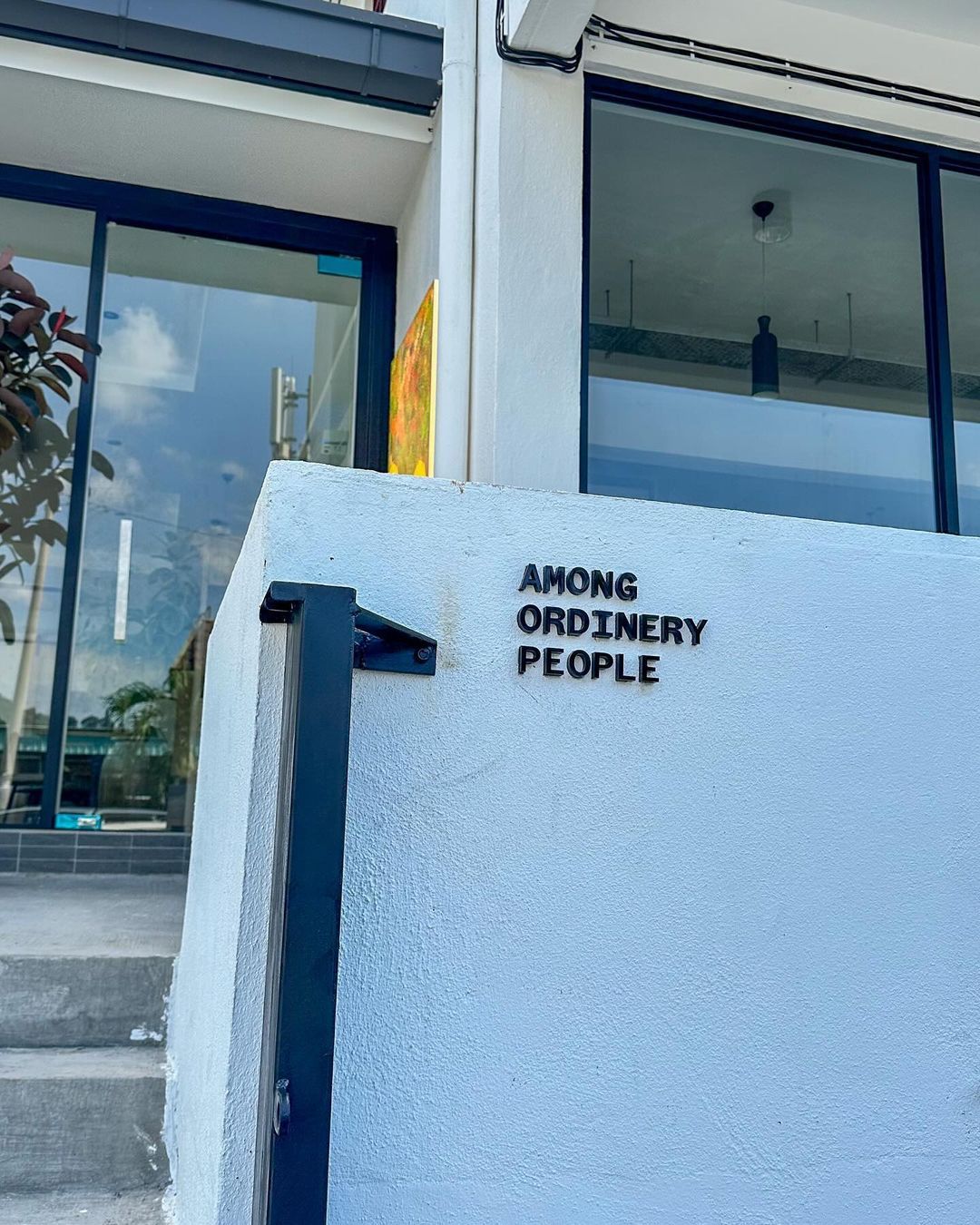 Steps leading up to Ordinery (Photo: Instagram / @ordinery.co)