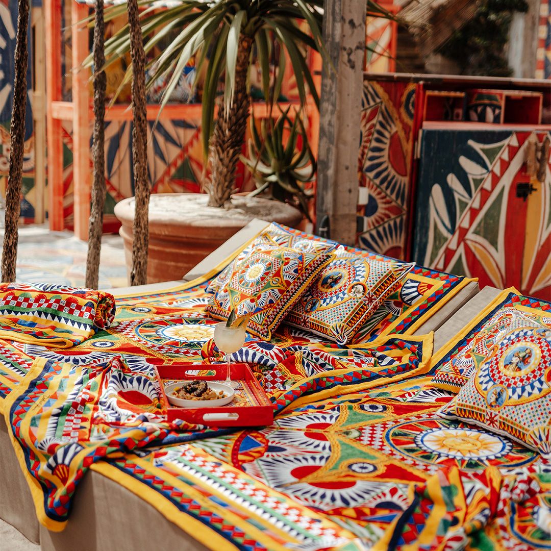 บีชคลับ Casa Amor Saint-Tropez และ Dolce&Gabbana (ภาพ: Dolce&Gabbana)