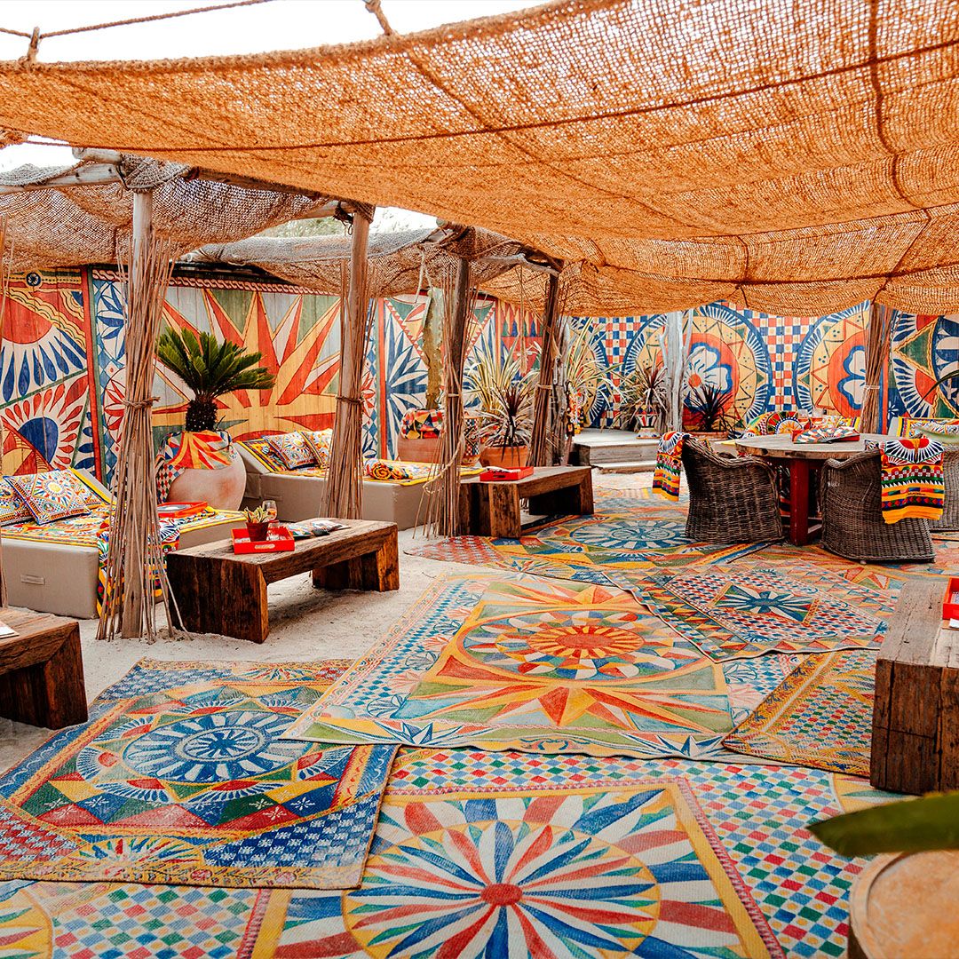 บีชคลับ Casa Amor Saint-Tropez และ Dolce&Gabbana (ภาพ: Dolce&Gabbana)