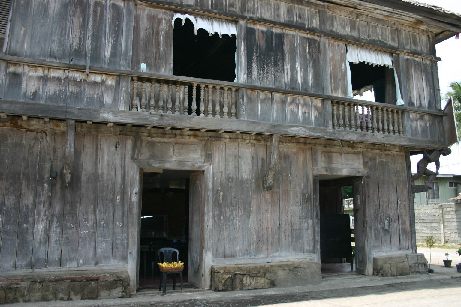 Vega House's exterior (Photo: Facebook / Vega Ancestral Homes)