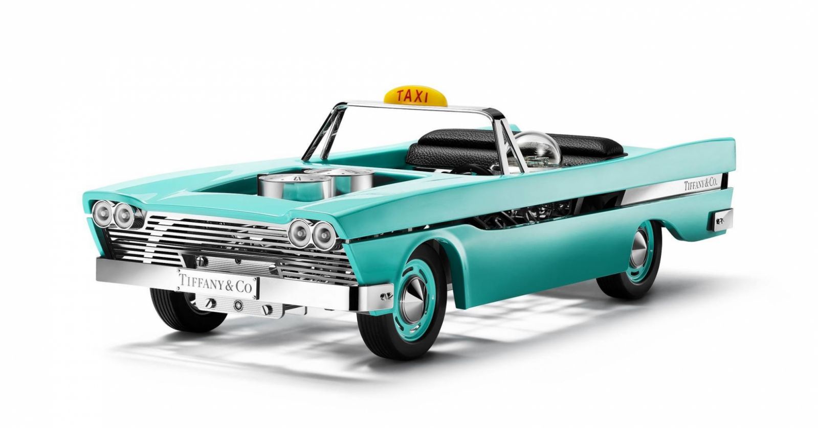 L’Epée為Tiffany & Co.打造的計程車造型座鐘。(Photo: Tiffany & Co.)