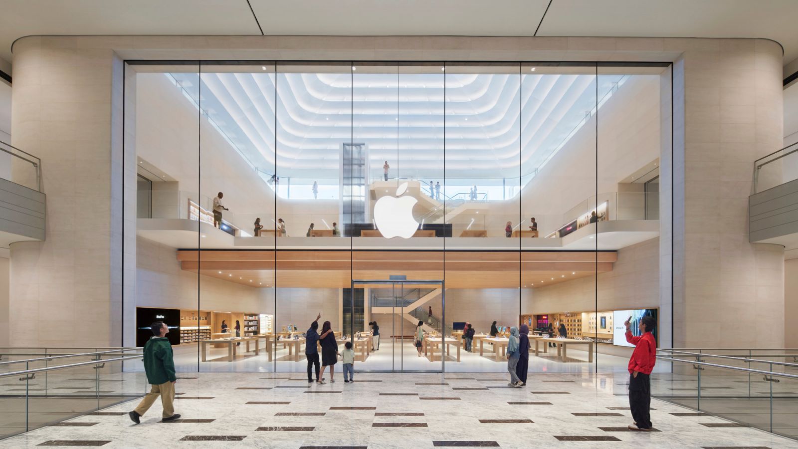 91 / 5,000 Kedai Apple pertama di Malaysia, direka oleh Foster + Partners (Foto: Ihsan Apple)