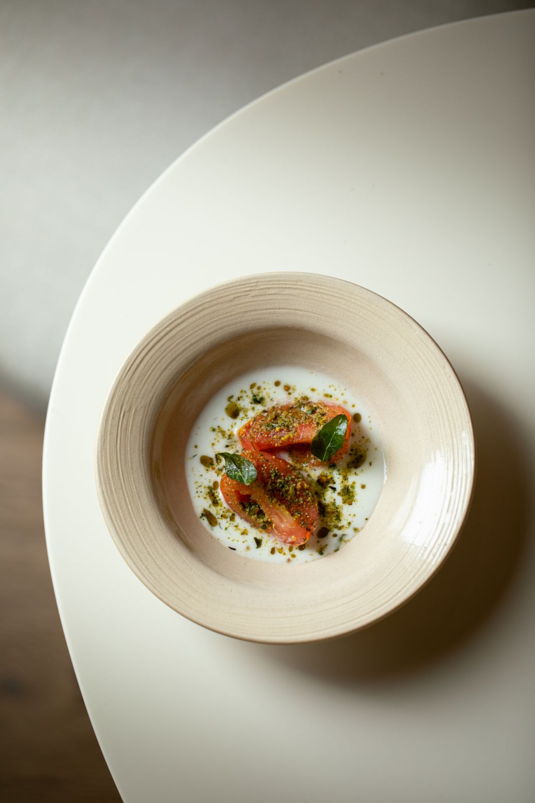 Fermented heirloom tomatoes from Noon (Photo: Assad Dadan)