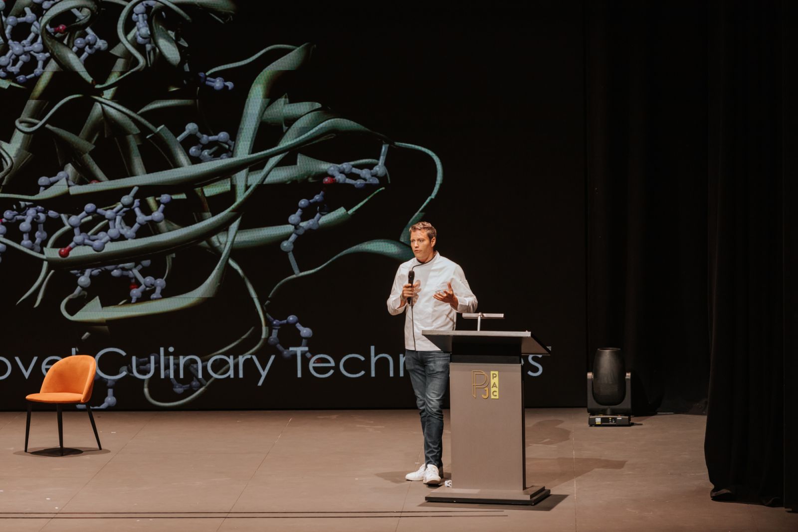 A talk at Kita Conversations 2023 (Photo: Kita Food Festival)