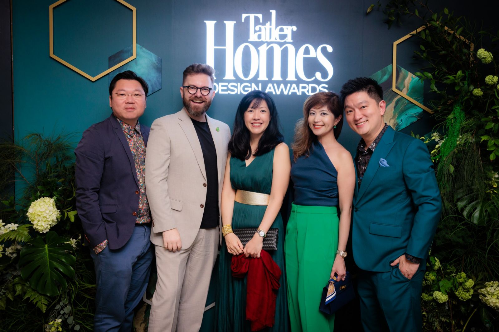 Adrian Lai, Razvan Ghilic-Micu, Dawn Lim, Kee Wei Hui and Tan Szue Hann