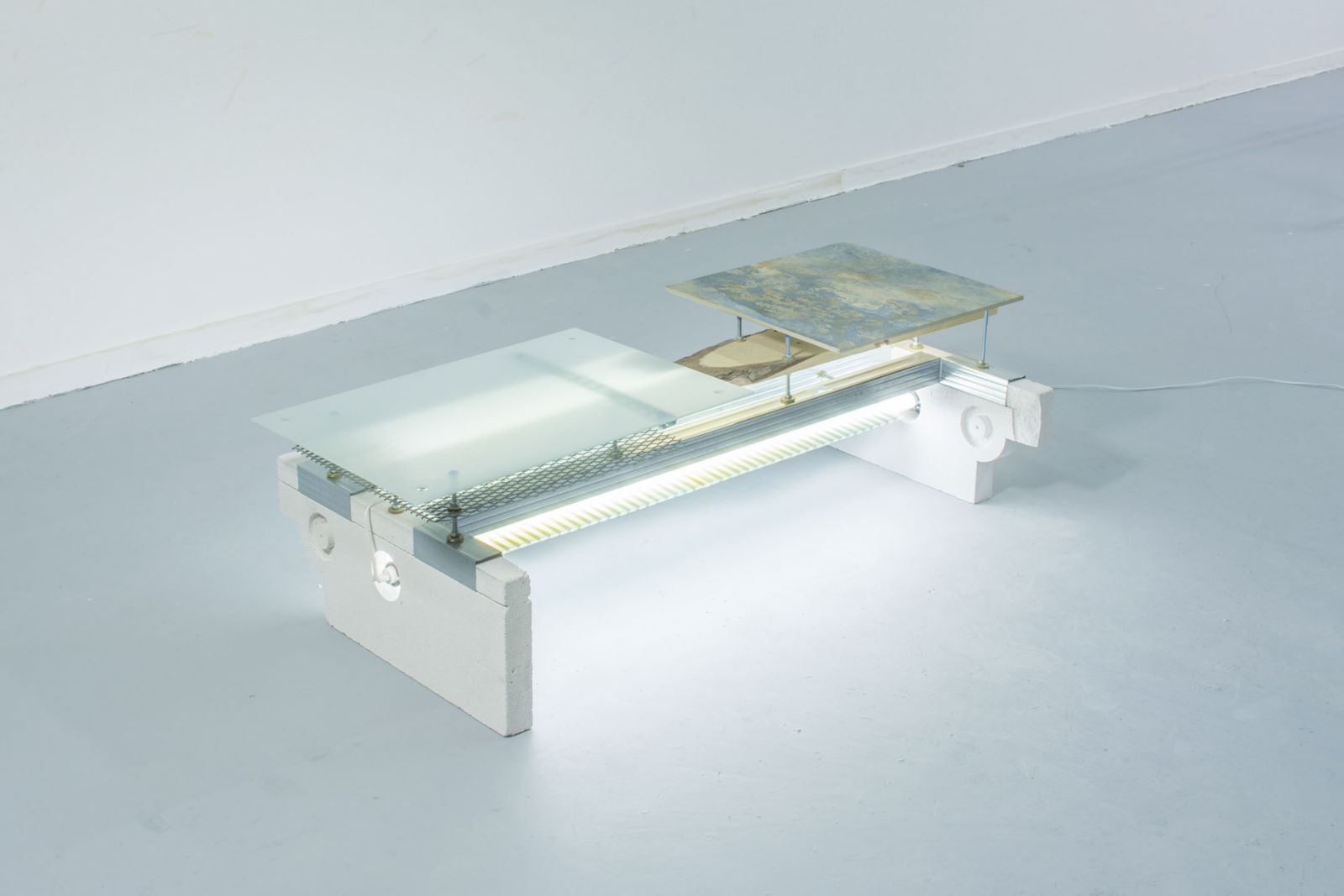 Discarded Building Materials Table (Photo: Arnaud Eubelen Website)