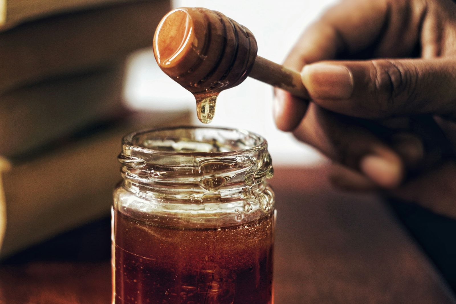 A jar of honey, one of the superfoods you probably have in your kitchen (Photo: Unsplash)