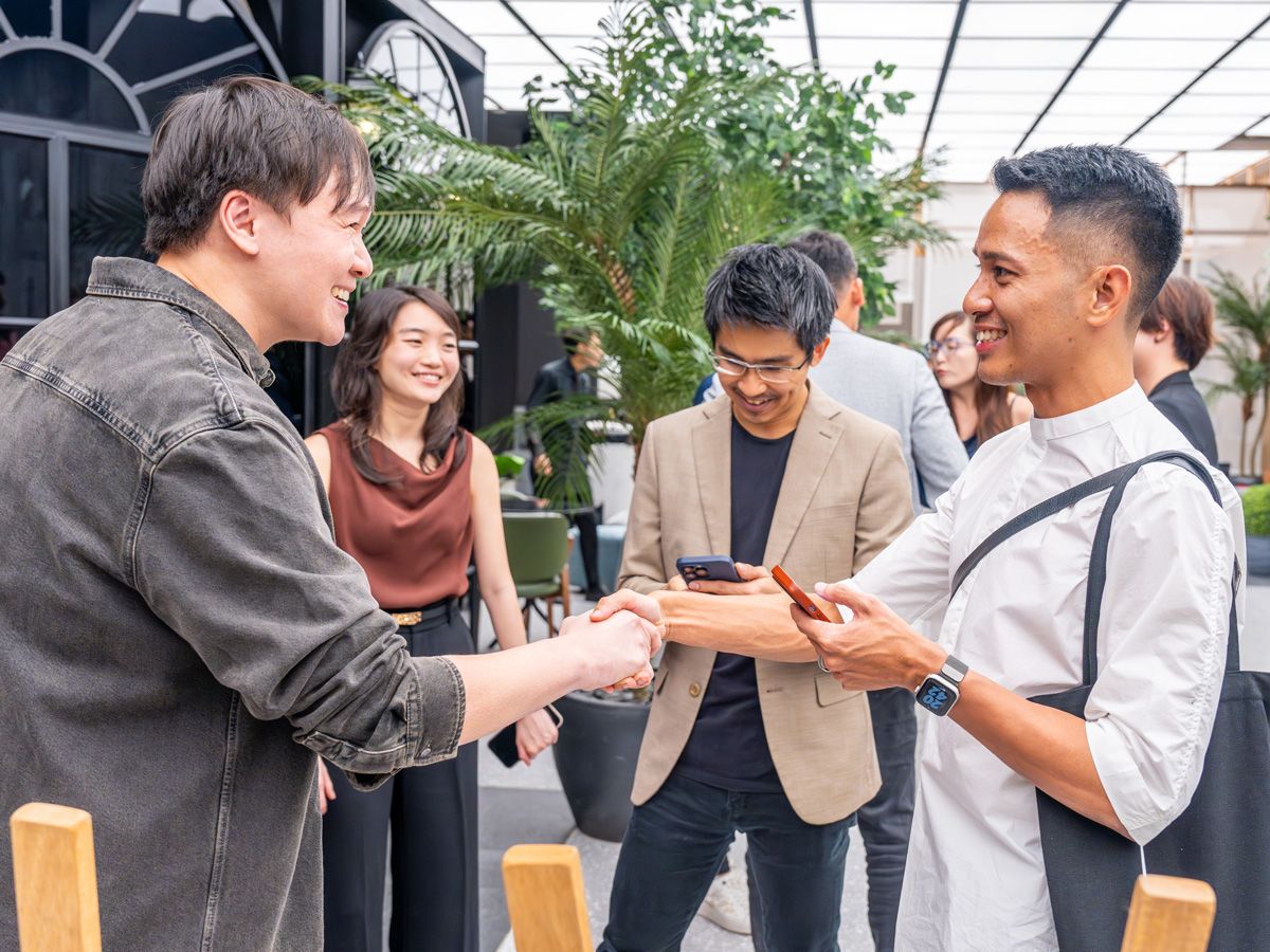 Christopher Chow, Rosanne Chong, Zeeson Teoh Sau Wei and Nicholas Shane Oen Gomes