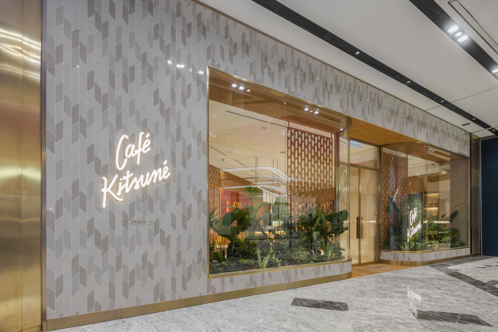 The Paris-meets-Tokyo lifestyle brand's 196 sq ft combo store at The Exchange TRX (Photo: Archi Luxury)