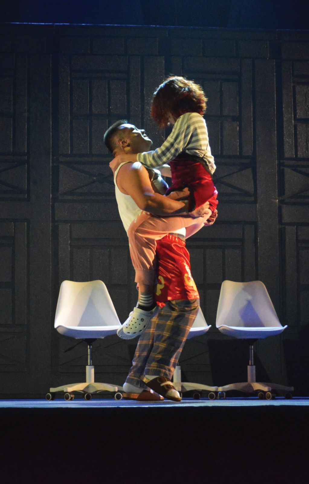 Repertory Philippines’ ‘I Love You, You’re Perfect, Now Change’ (Photo: John Fernandez / Repertory Philippines)