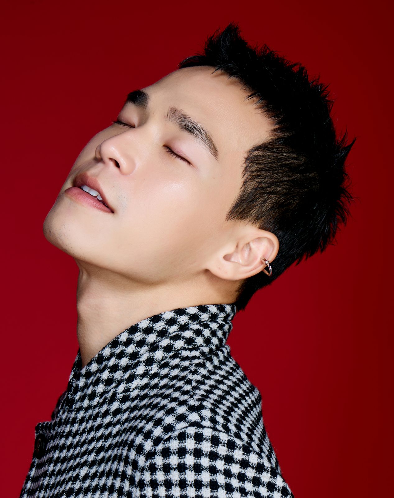 อวัช รัตนปิณฑะ นักแสดง และ Gen.T Leader of Tomorrow 2024 (ภาพ: Tatler)