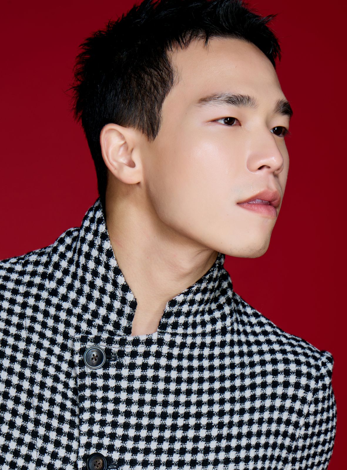 อวัช รัตนปิณฑะ นักแสดง และ Gen.T Leader of Tomorrow 2024 (ภาพ: Tatler)