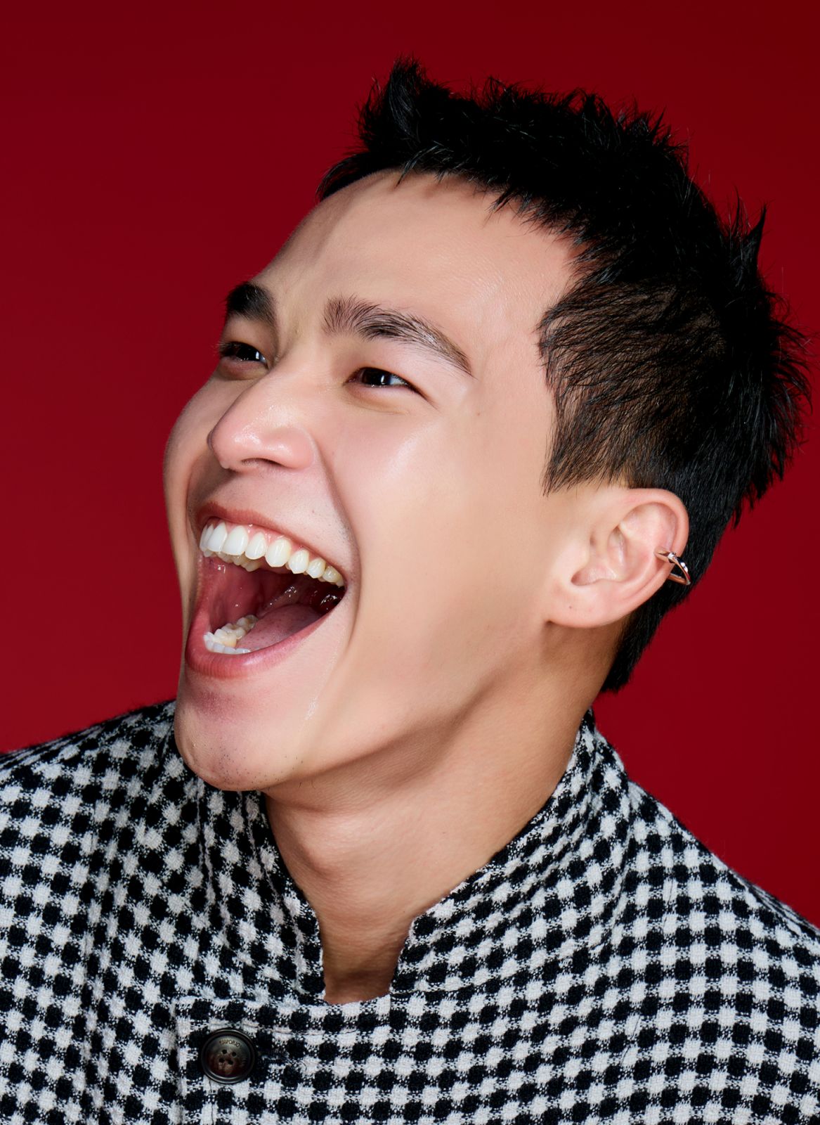 อวัช รัตนปิณฑะ นักแสดง และ Gen.T Leader of Tomorrow 2024 (ภาพ: Tatler)