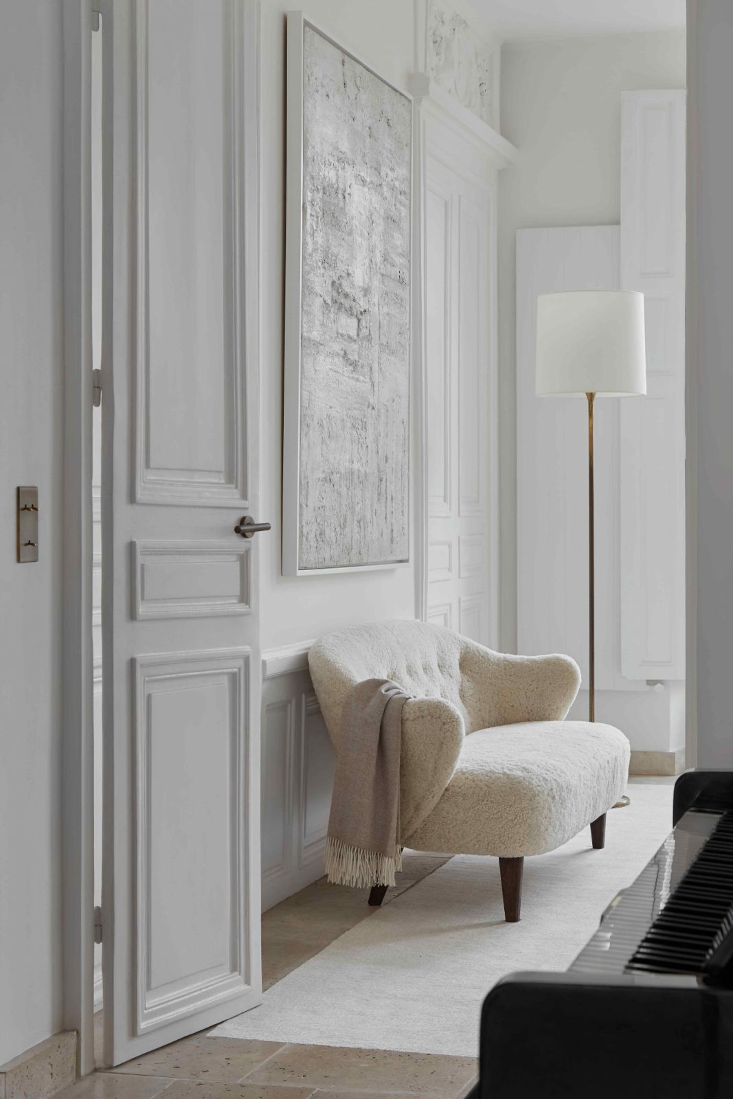 Simple, clean lines highlight the existing architecture