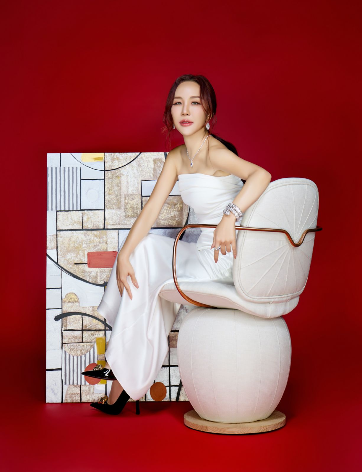 แอ เบญญาภา ศิริโสภณ Interior Designer และ Gen.T Leader of Tomorrow 2024 (ภาพ: Tatler)