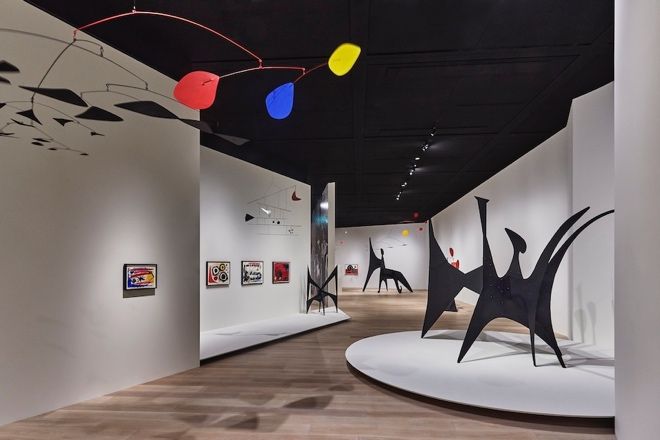 Installation view of Alexander Calder's exhibition at Azabudai Hills Gallery (Photo: courtesy Pace Gallery)