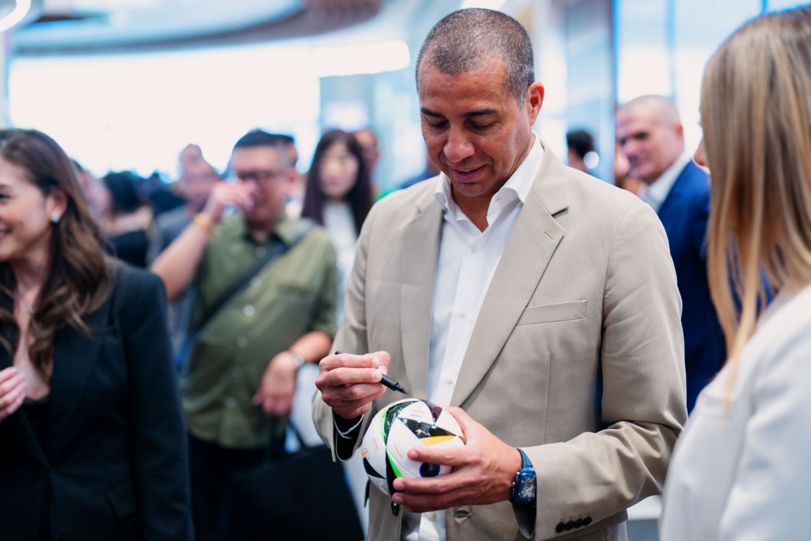 David Trezeguet - Sự Chính Xác Của Cú Sút Trong Bóng Đá Thế Giới