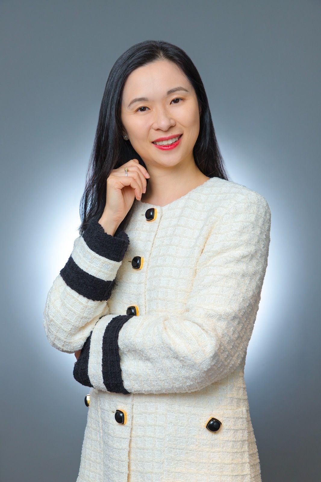 Dr Zara Chan