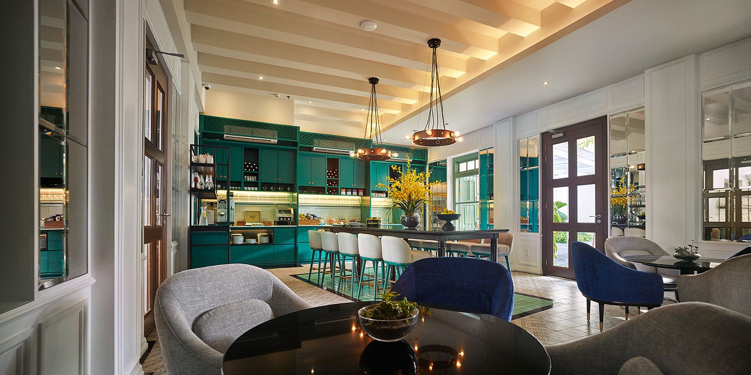 The lounge area celebrates erstwhile opulence infused with modern amenities (Photo: Courtesy of The Edison)