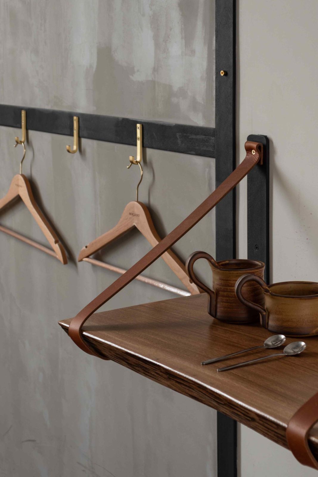 Wooden furnishings and leather accents for warmth (Photo: Courtesy of Hotel Mokozoyo)