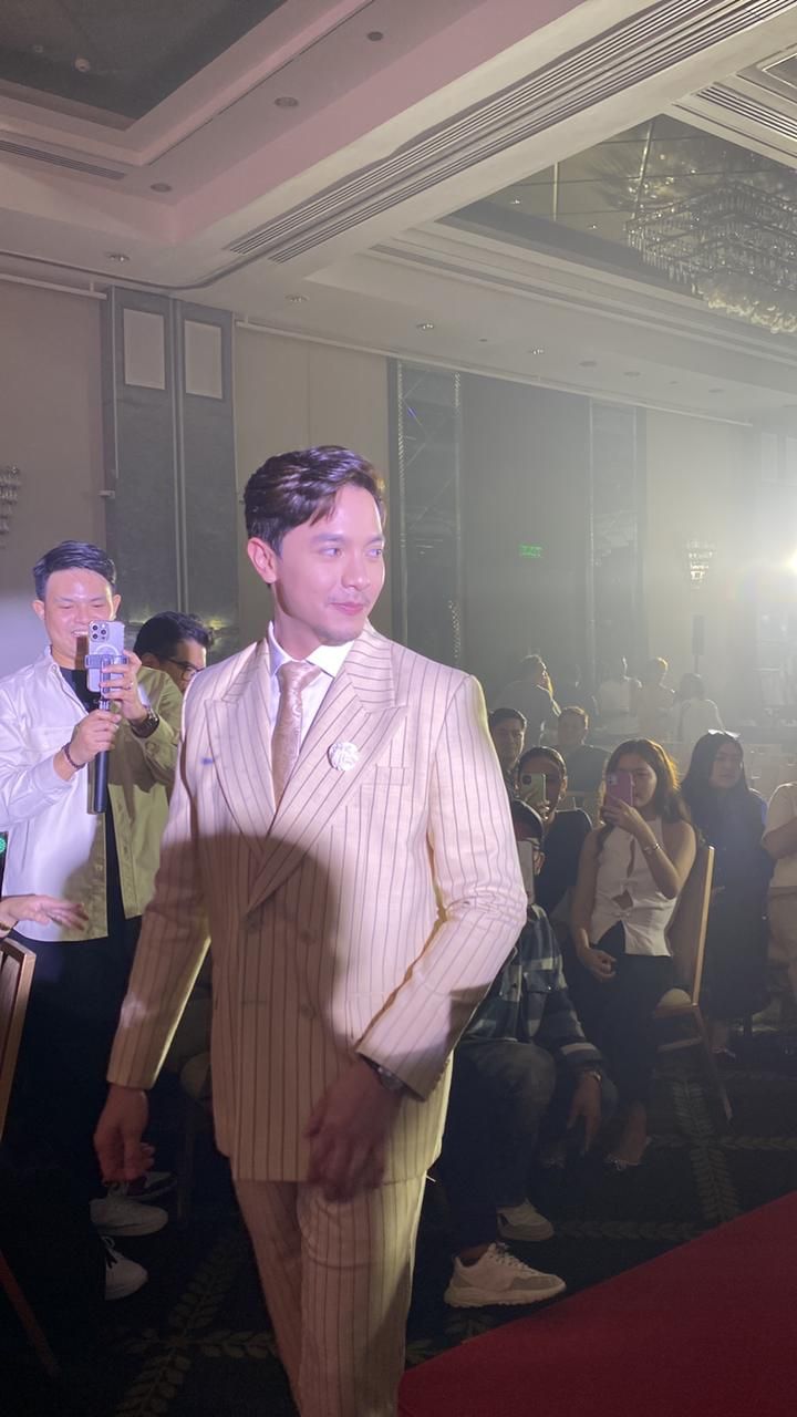 Pulang Araw star Alden Richards as Eduardo (Photo: Jove Moya)