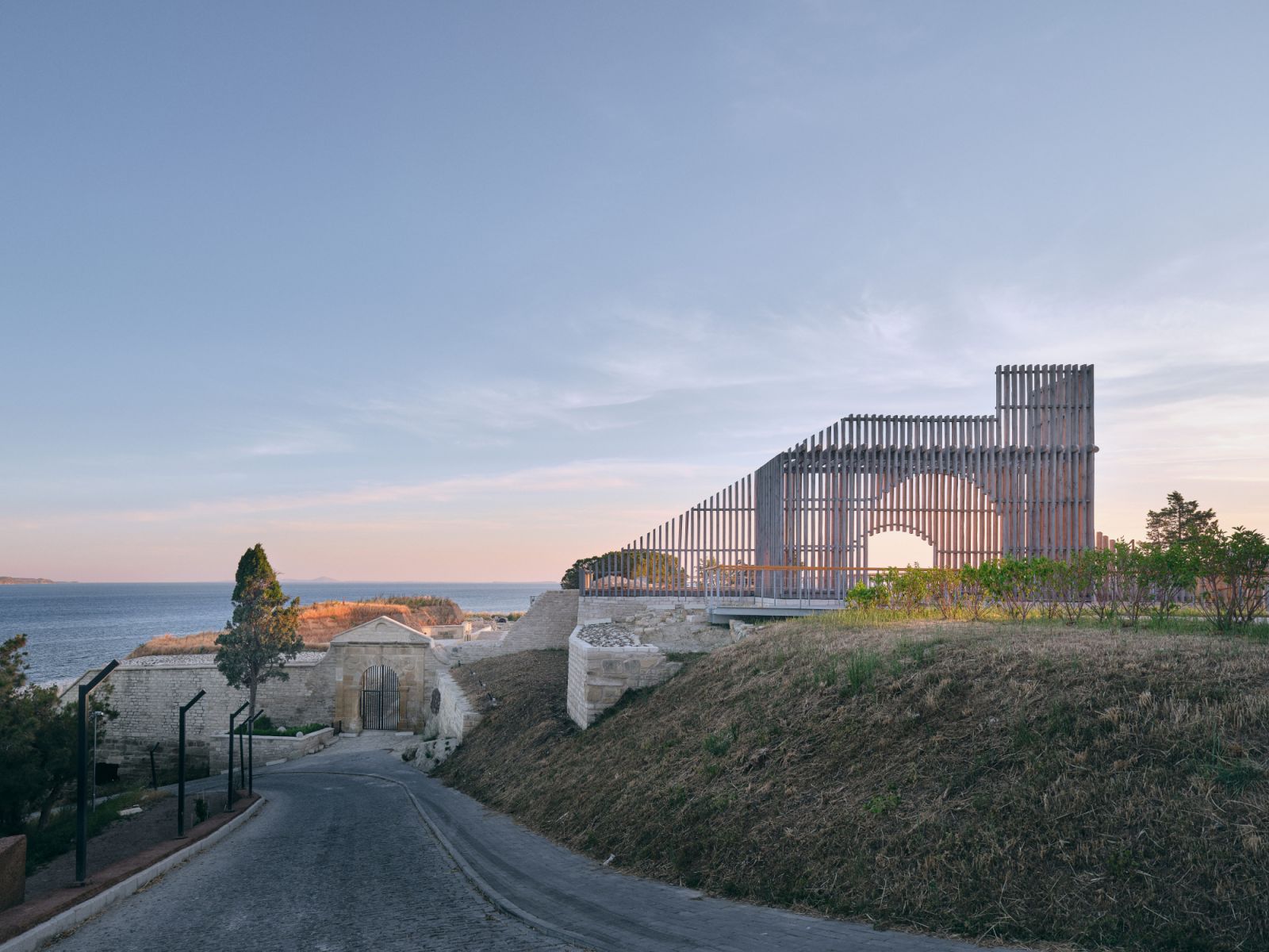 Seddülbahir Fortress by KOOP Architects: AOMTD (Arzu Ozsavasci Architecture) (Photo: Egemen Karakaya)