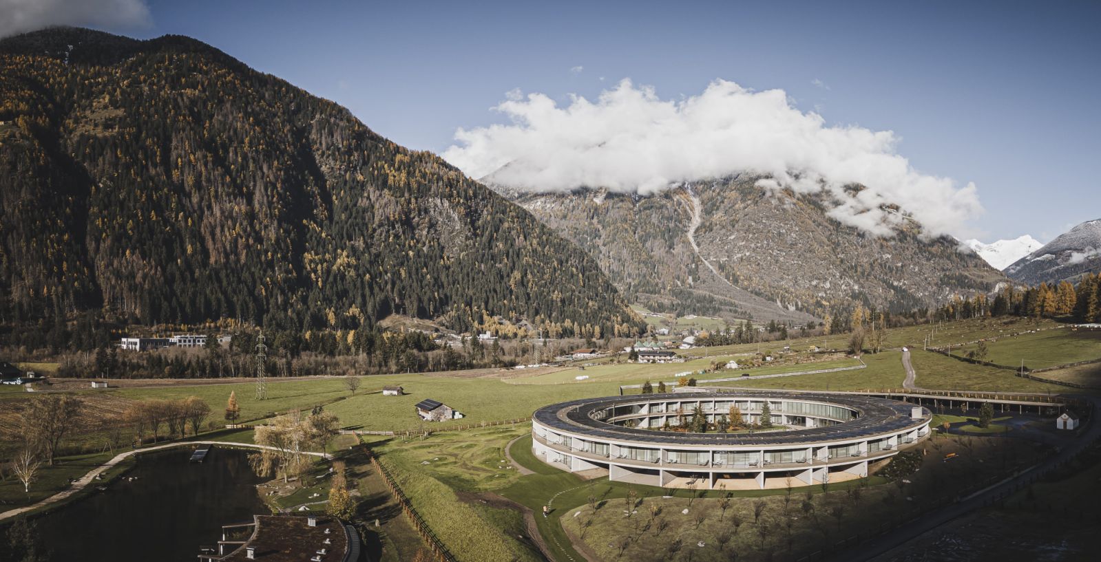 Natural Connection: OLM Nature Escape Eco-Aparthotel, Campo Tures, Italy by Andreas Gruber Architects (Photo: Manuel Kottersteger)