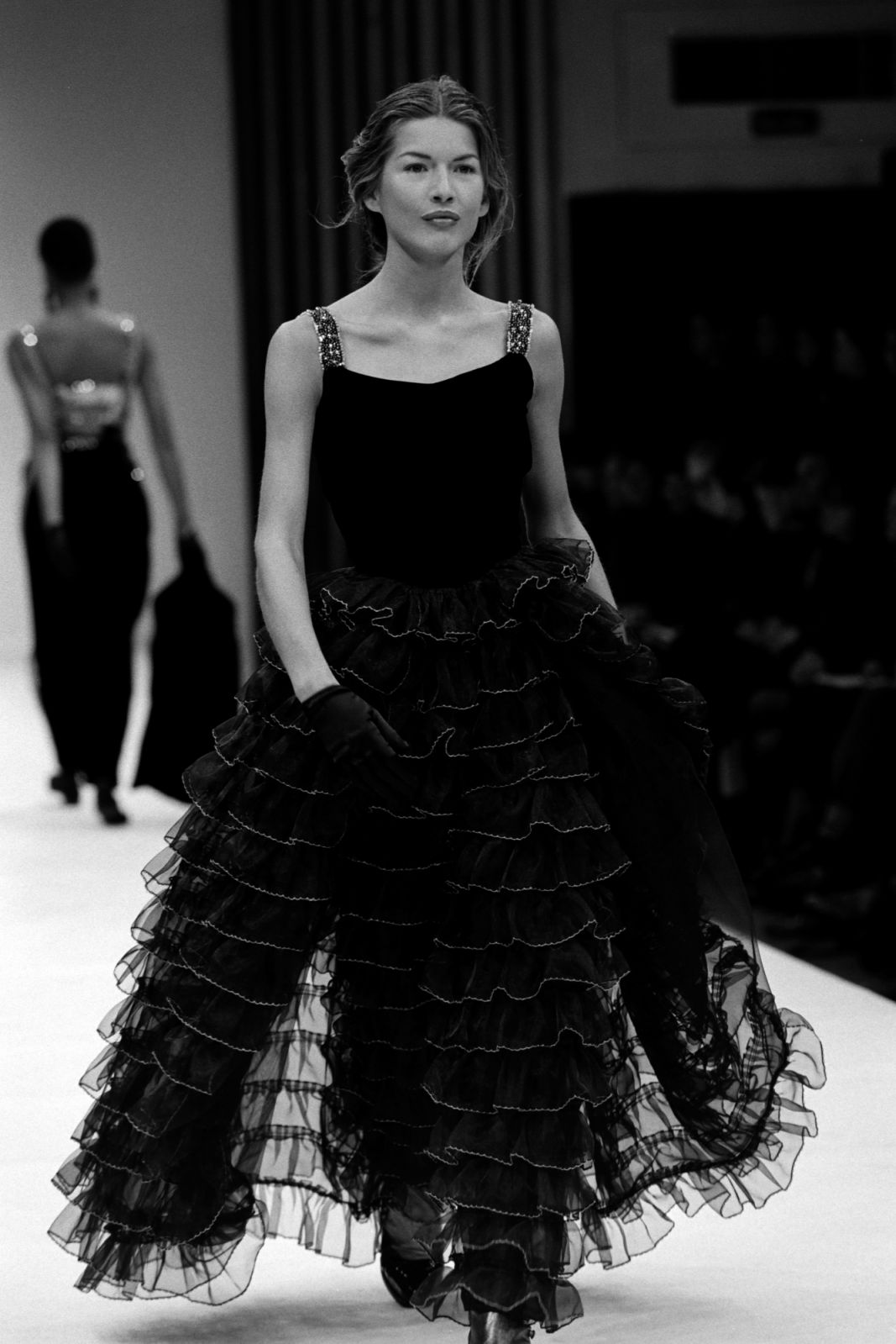Emporio Armani Fall 1993 Ready to Wear Runway Show (Photo by Fairchild Archive/WWD/Penske Media via Getty Images)