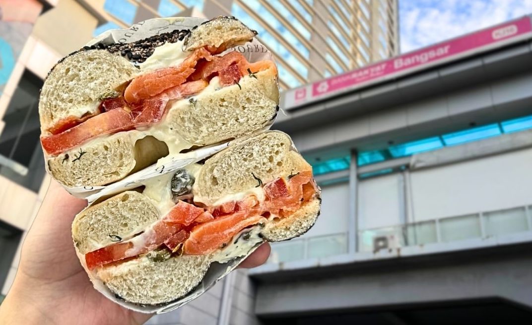 A sourdough bagel filled with lox (Photo: Instagram / @bengbengsourdough)