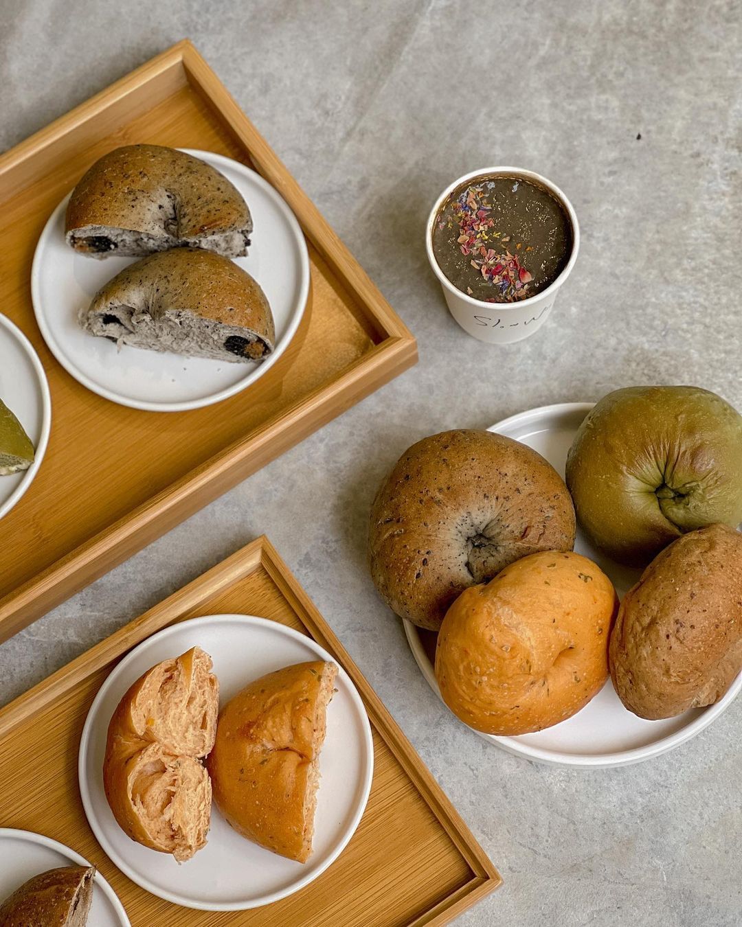 Flavoured bagels at Slow Wood Coffee (Photo: Instagram / @slowwood.coffee)