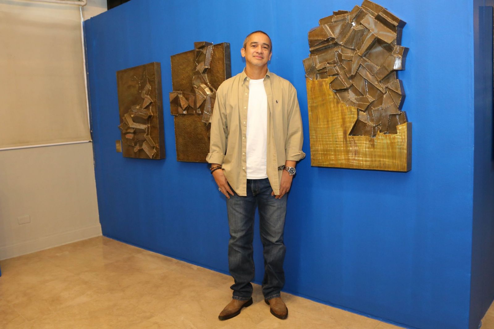 Cameron Castrillo is a Filipino contemporary artist specialising in the welding arts