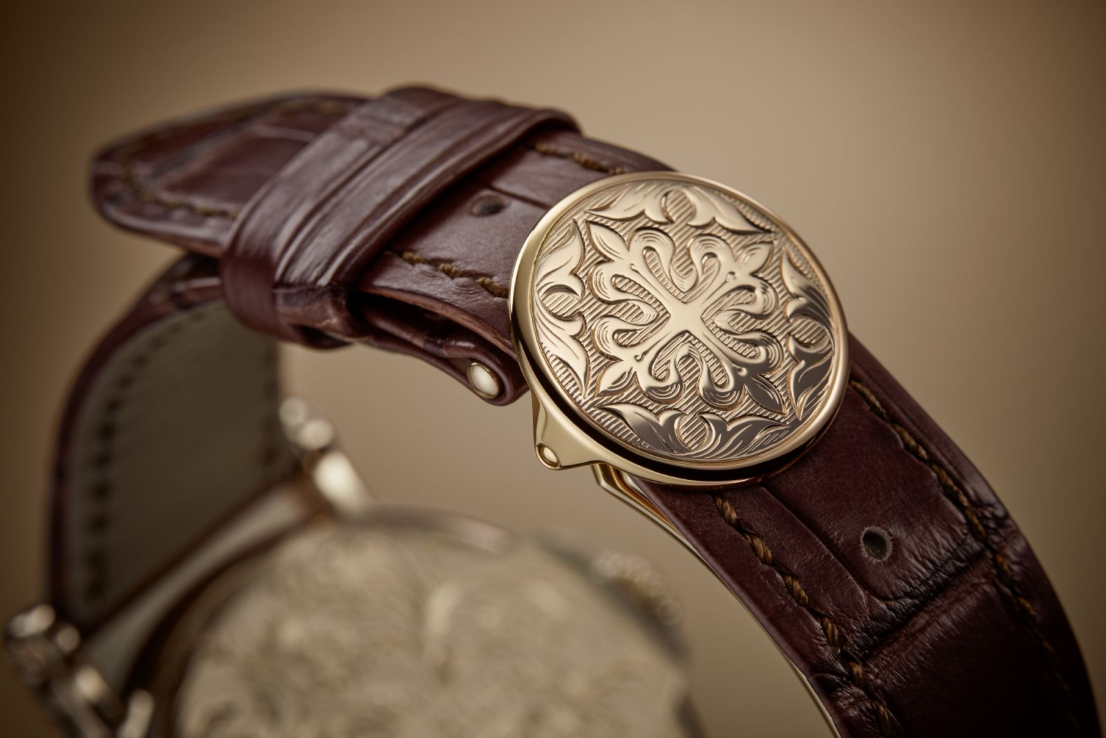 More details on the Rare Handcrafts Retrograde Perpetual Calendar Reference 5160/500R-001 (Photo: Courtesy of Patek Philippe)