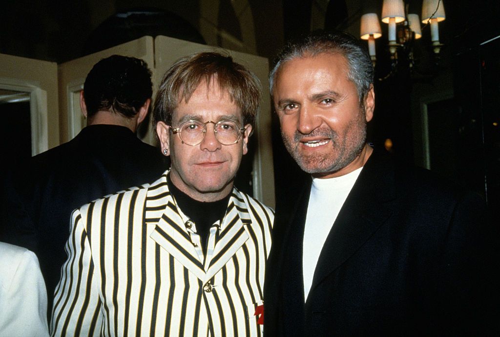 Elton John 曾擔任Versace 品牌代言人。(Photo: Getty Image)