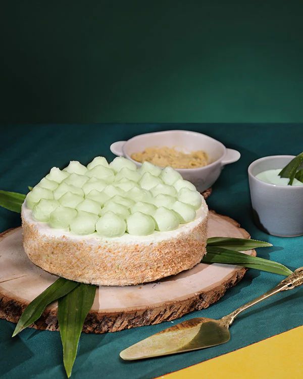 Pandan sponge with durian cream cheese (Photo: Cat & The Fiddle)