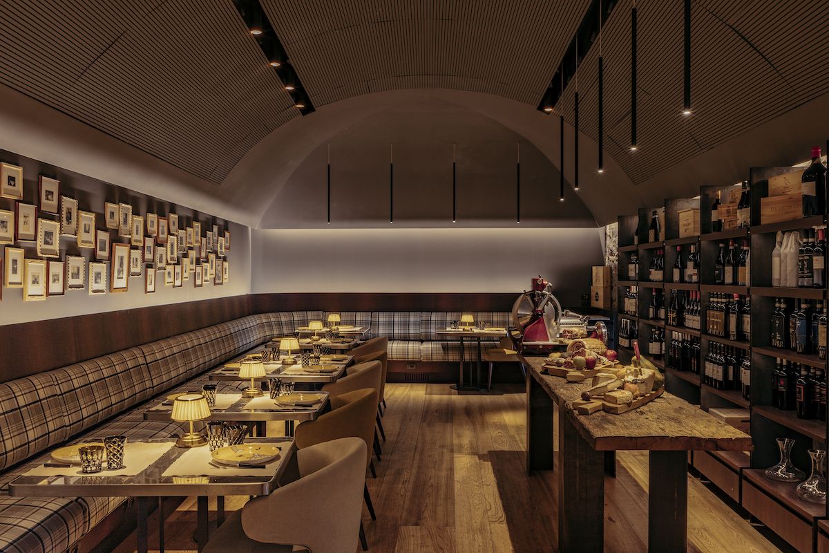 L'Escale Trattoria & Wine Bar