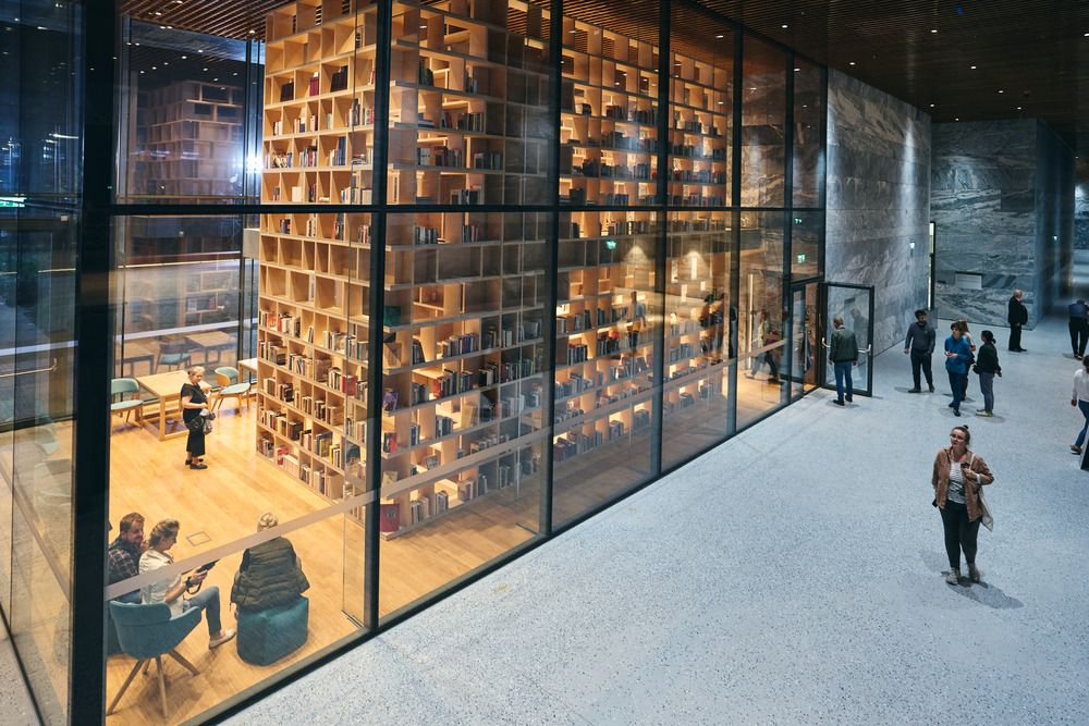 Polish History Museum in Warsaw, Poland by WXCA (Photo: Maciej Cioch)