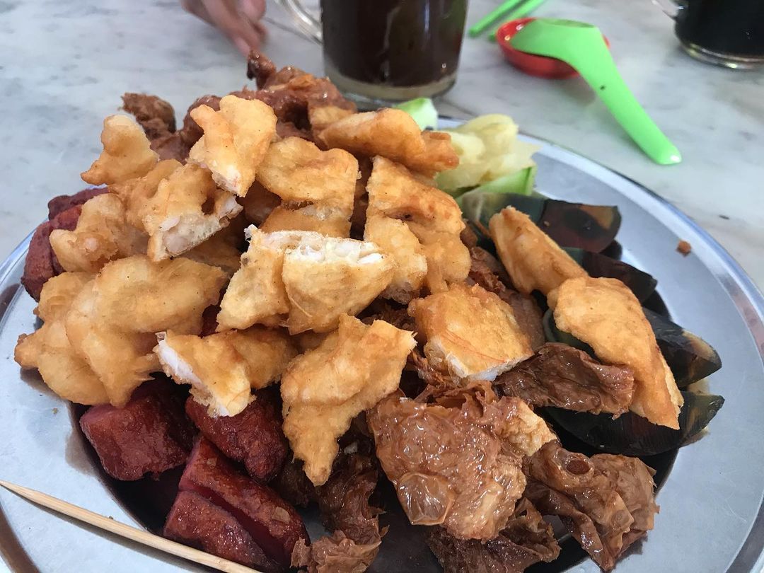 Loh bak from Kheng Pin Café in Penang (Photo: Instagram / @raymondkhor)