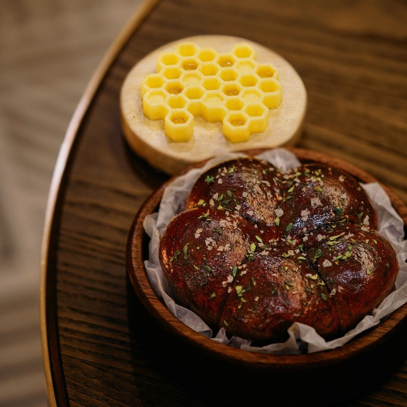 Chef Lee's "Malai" bread accompanied by ginseng honey butter (Photo: Instagram / @imbue_sg)