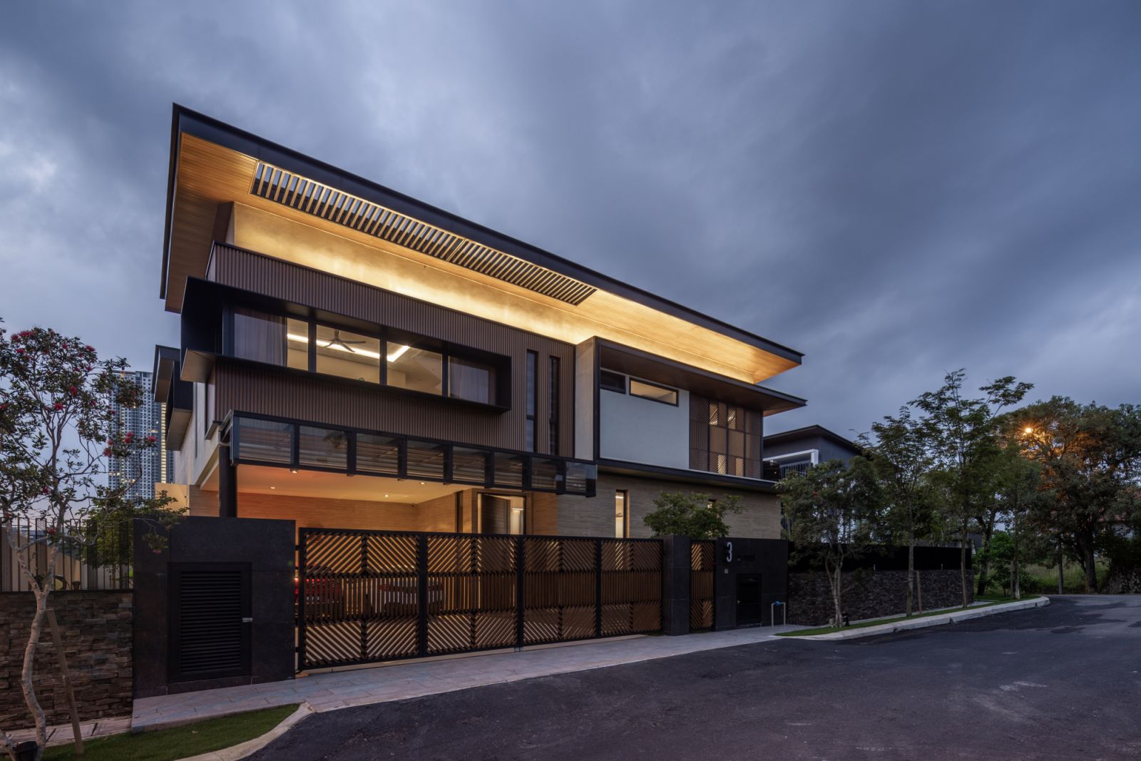 The facade was clad with travertine effect artificial stone from Gani Marble