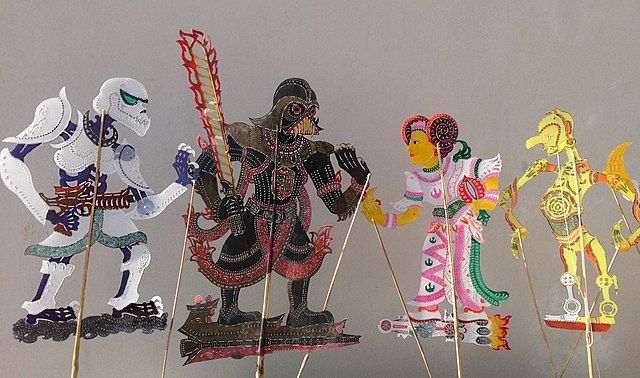 Fusion of wayang kulit puppets (Photo: Fusionwayangkulit/Creative Commons)